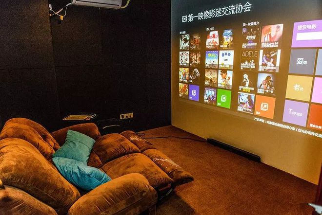 看你喜欢的特殊服务有多令人作呕AG真人直营“私密影院”全过程(图3)